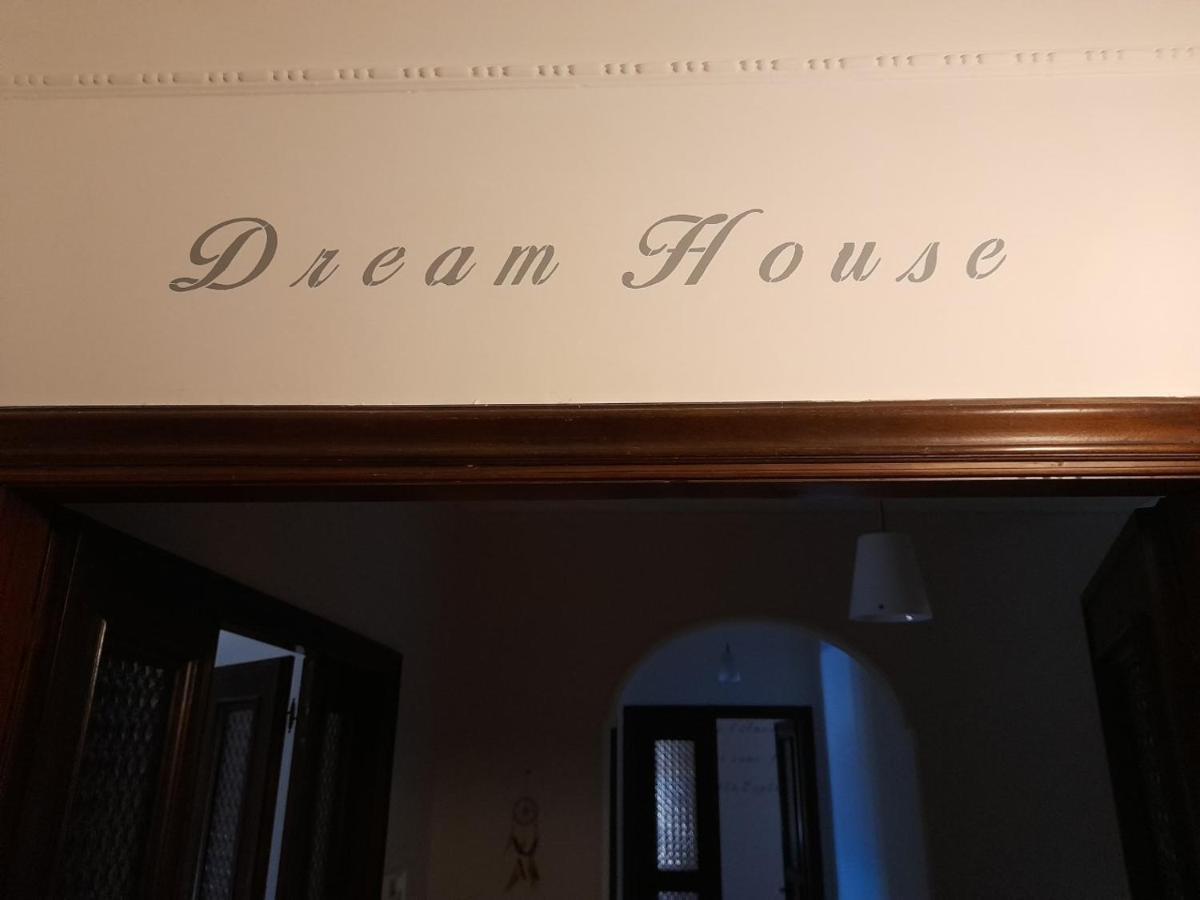 Dreamhouse Leilighet LʼAquila Eksteriør bilde